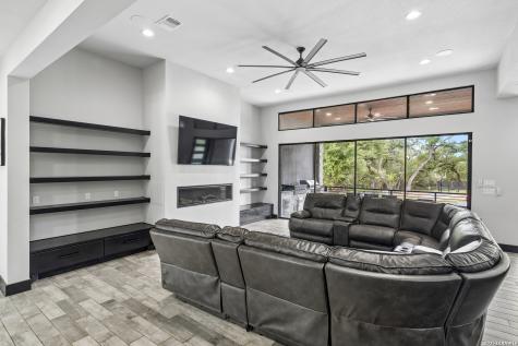993 Jenny Leigh Trail Bulverde TX 78163