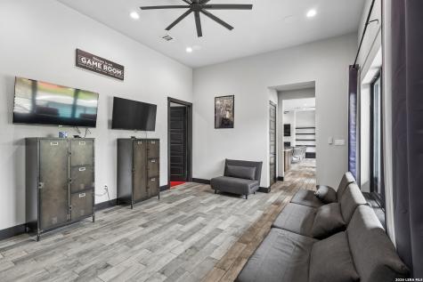993 Jenny Leigh Trail Bulverde TX 78163