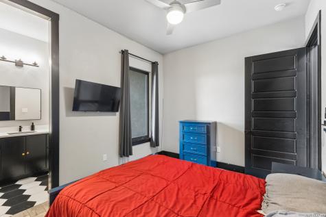 993 Jenny Leigh Trail Bulverde TX 78163