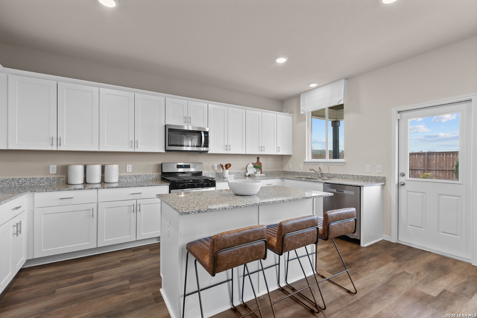 817 Rustic Grove Boerne TX 78006