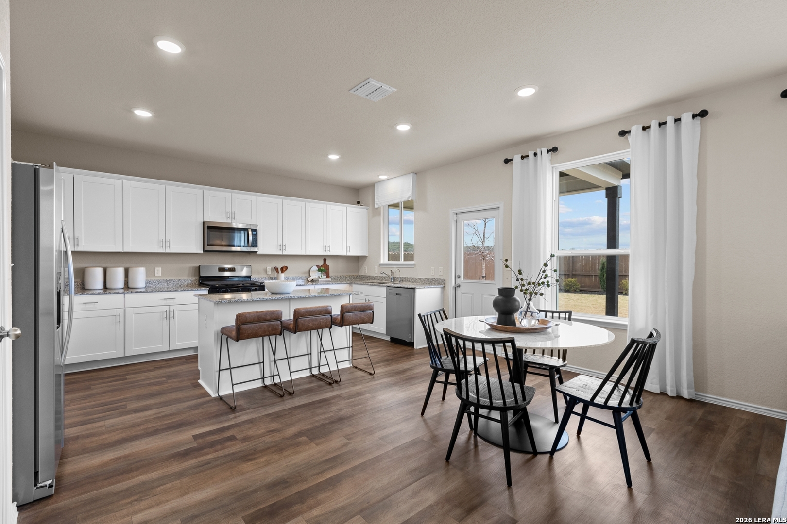 817 Rustic Grove Boerne TX 78006