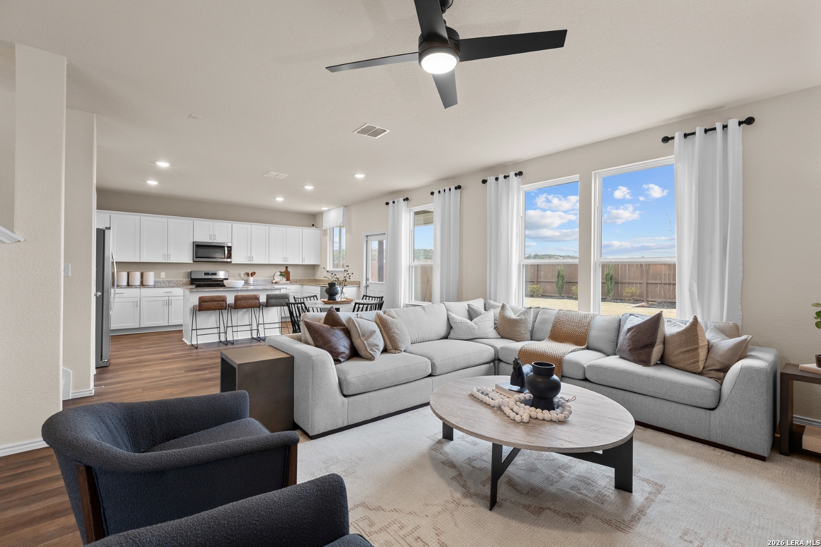 817 Rustic Grove Boerne TX 78006