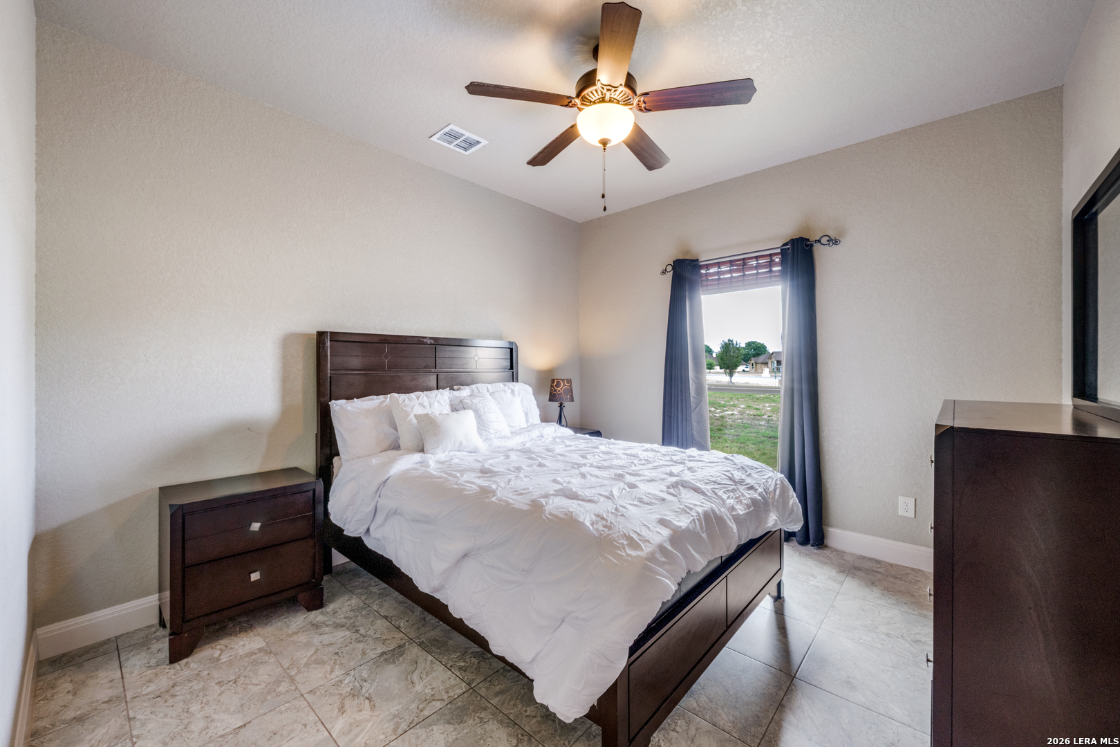 112 S Abrego Crossing Floresville TX 78114