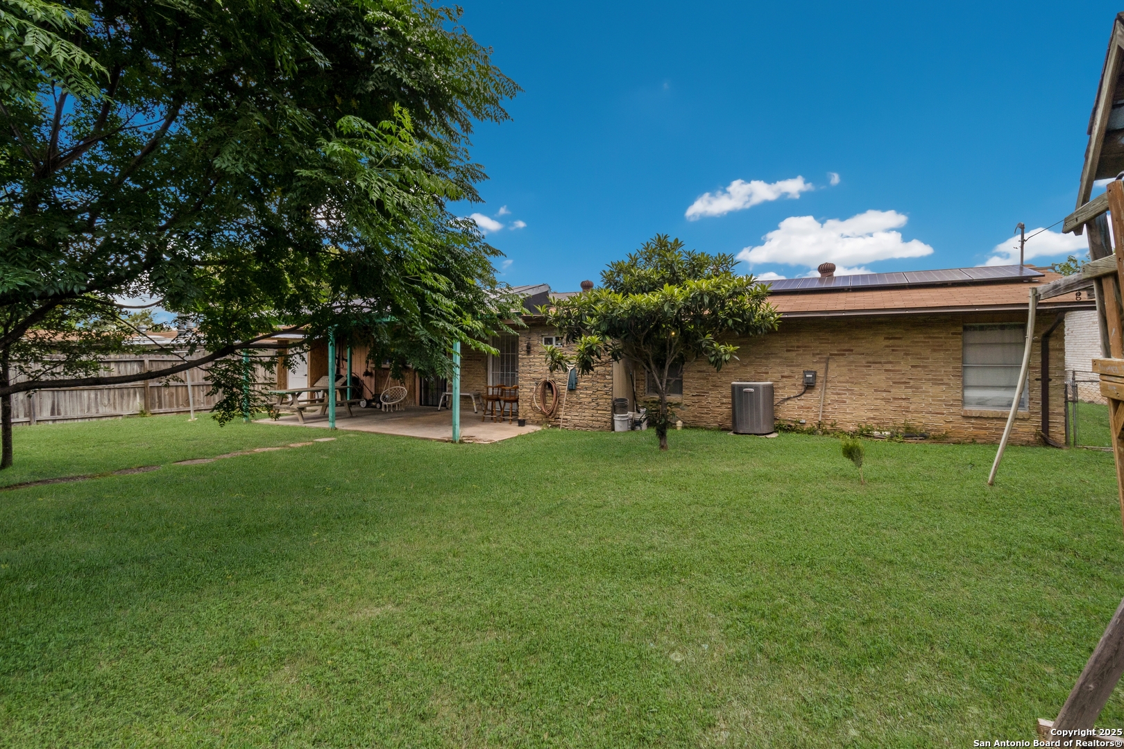 4422 Bikini Drive San Antonio TX 78218