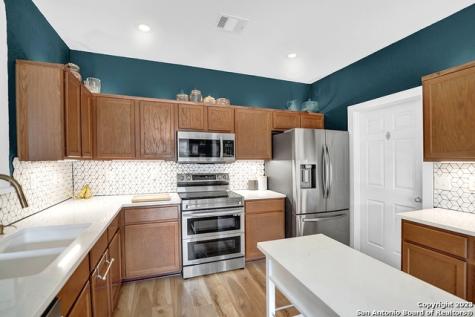 614 Campion Red San Antonio TX 78245