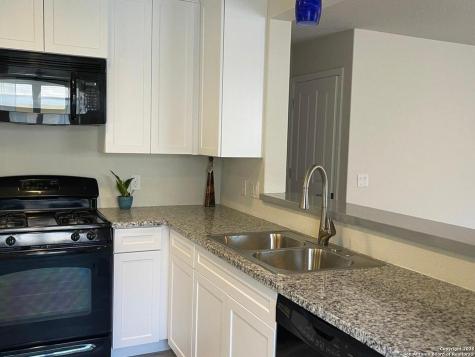 12747 Pronghorn Oak San Antonio TX 78253