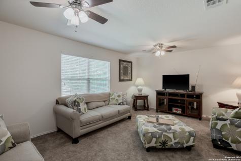 11530 N Peak San Antonio TX 78245