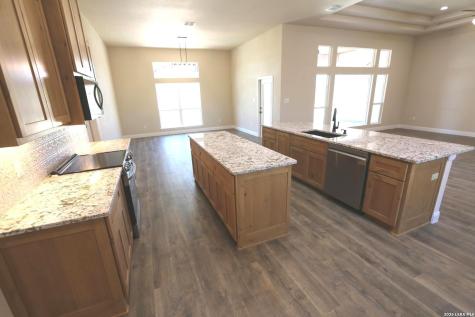 193 Oak Fields Drive Floresville TX 78114