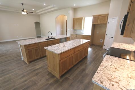 193 Oak Fields Drive Floresville TX 78114