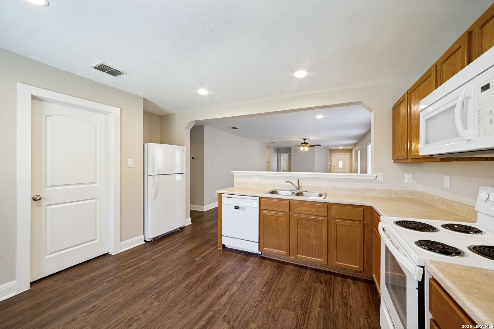 7915 Oak Pointe San Antonio TX 78254