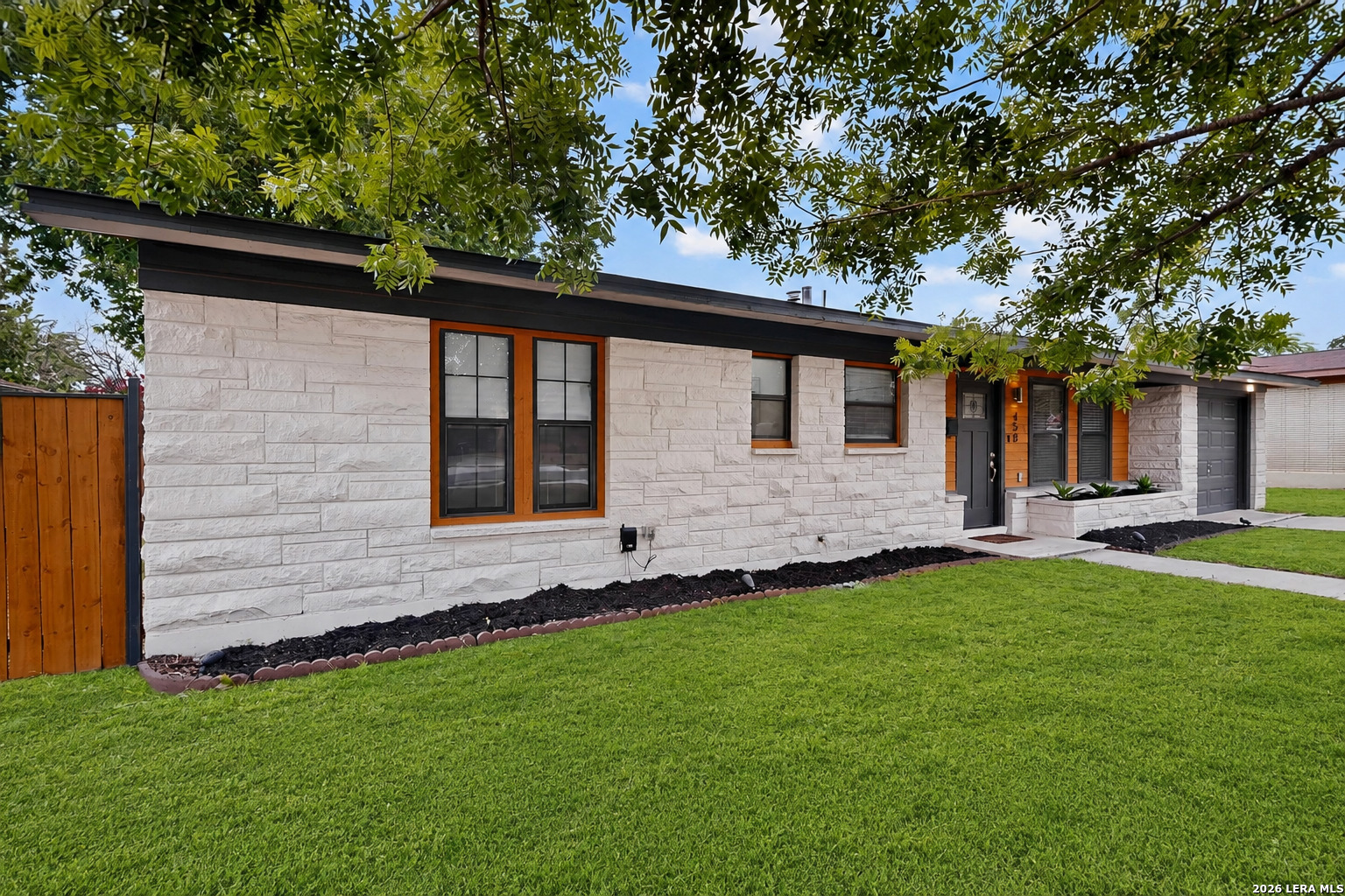 458 Maplewood Lane San Antonio TX 78216