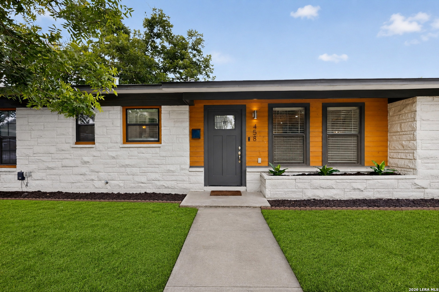 458 Maplewood Lane San Antonio TX 78216