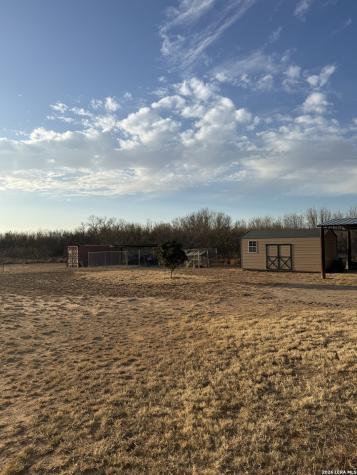 3727 N Us Highway 83 Crystal City TX 78839