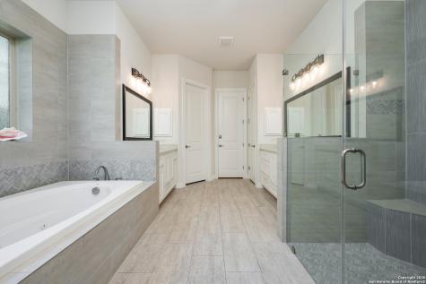 7106 Bluff Run San Antonio TX 78257