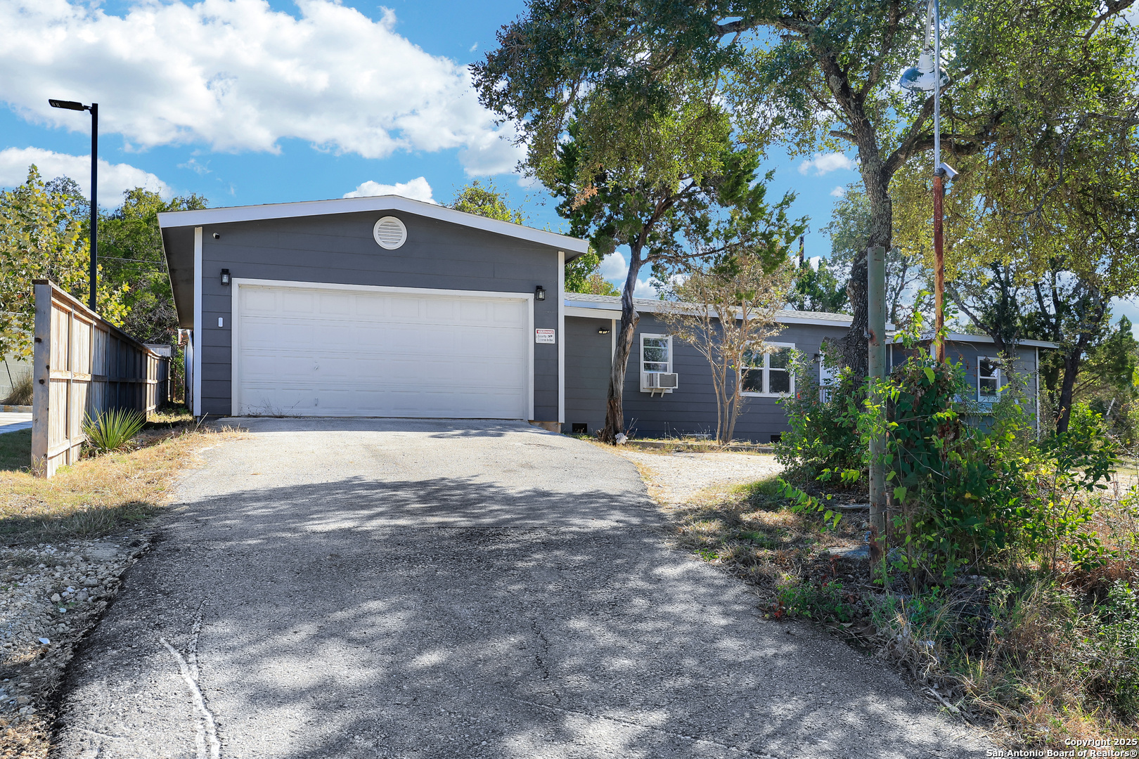 1016 E Borgfeld San Antonio TX 78260