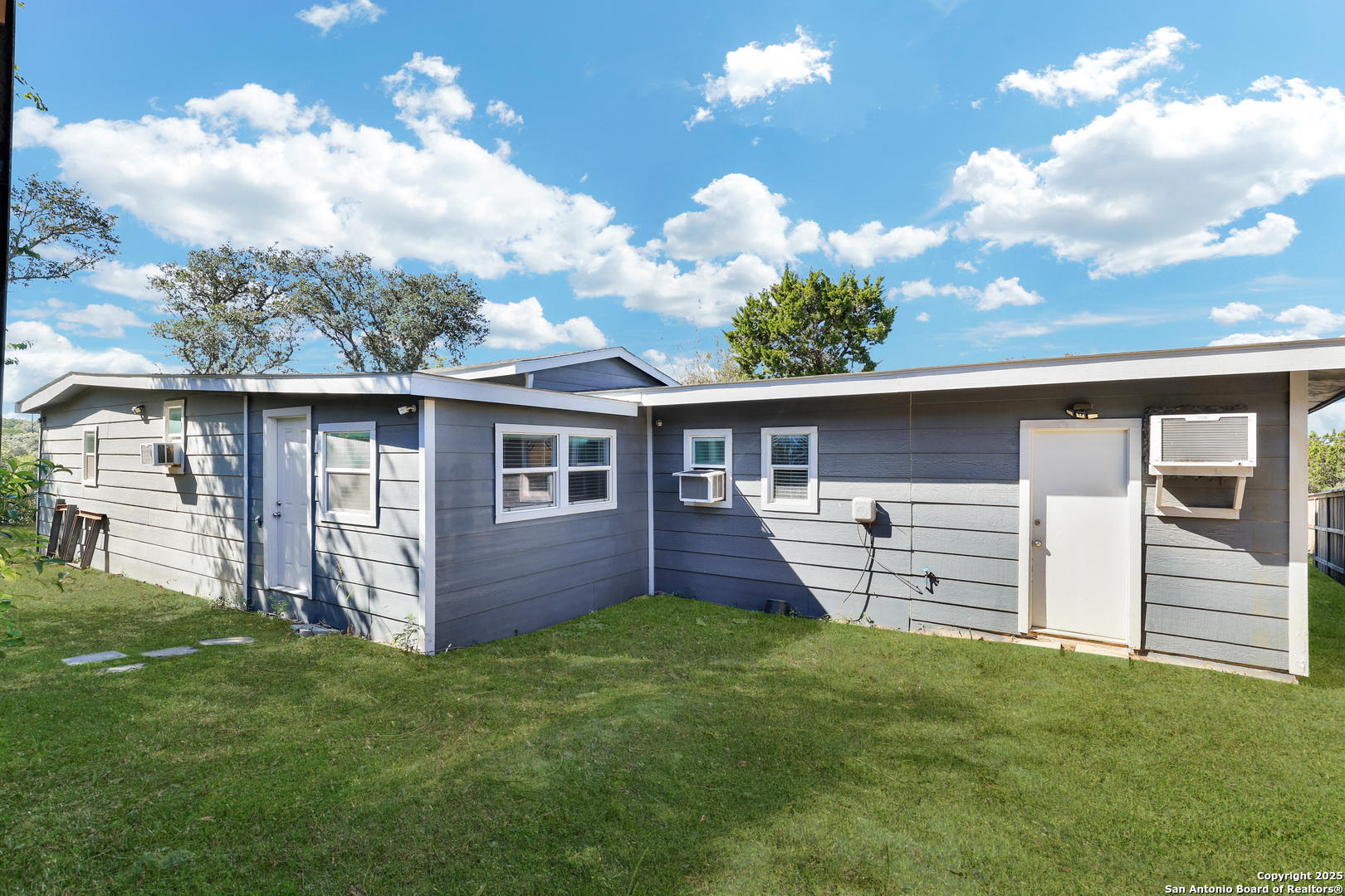 1016 E Borgfeld San Antonio TX 78260