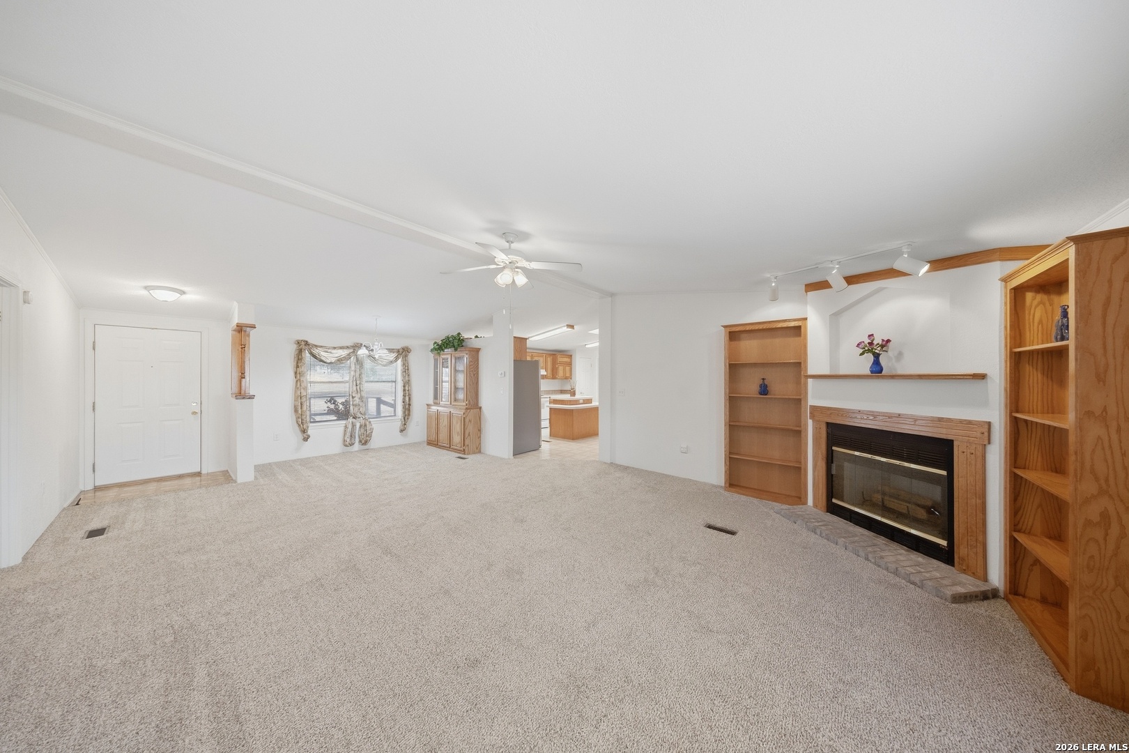 372 Homeridge Drive La Vernia TX 78121
