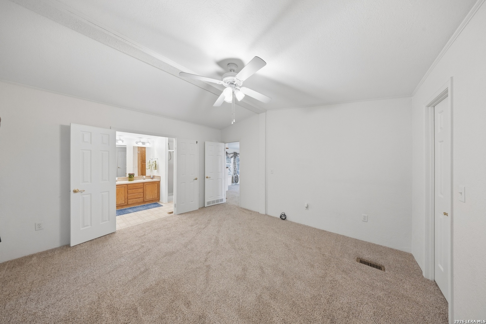 372 Homeridge Drive La Vernia TX 78121