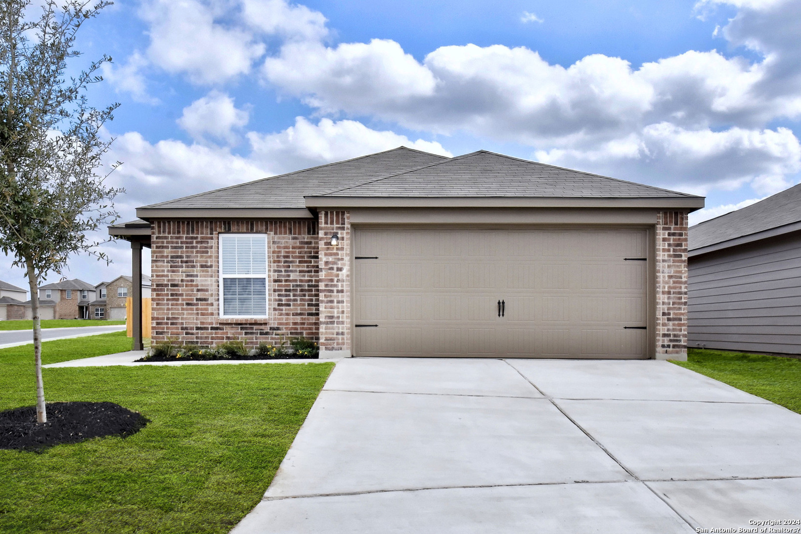 4019 Mistyrock Way Von Ormy TX 78073