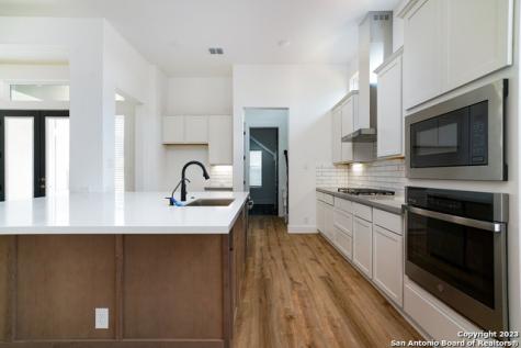 4223 Artabri San Antonio TX 78261