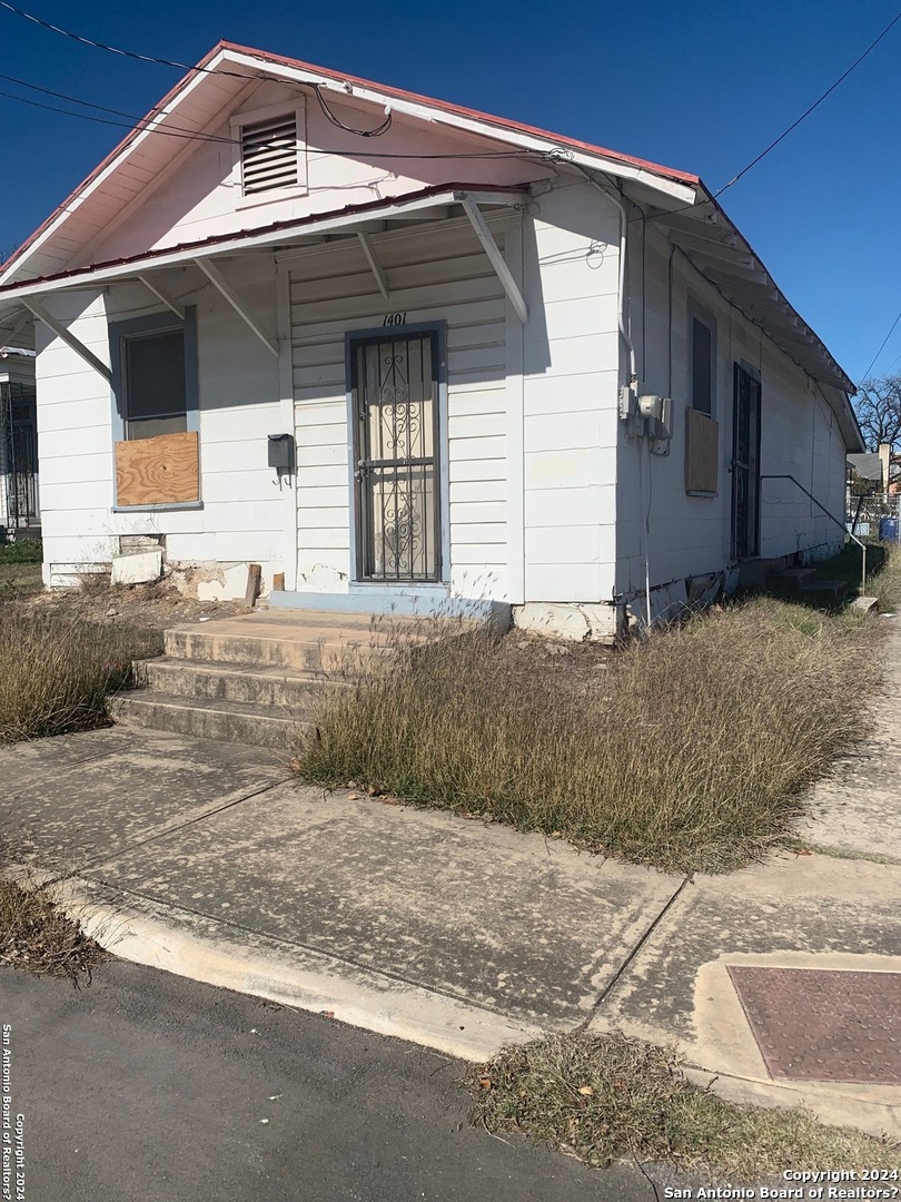 1401 Monterey Street San Antonio TX 78207