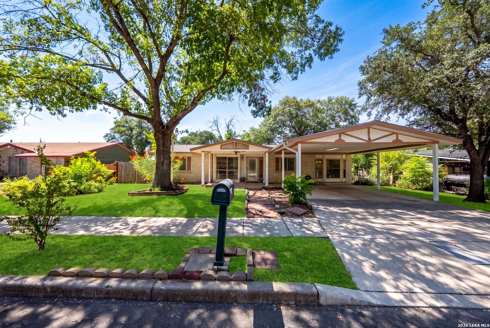 5306 Wapiti Trail San Antonio TX 78228
