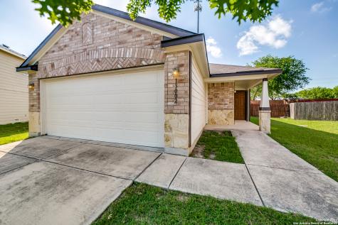 13002 Napoli Valle San Antonio TX 78253