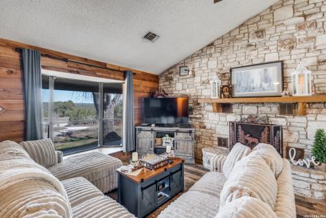 3045 Rimrock Spring Branch TX 78070