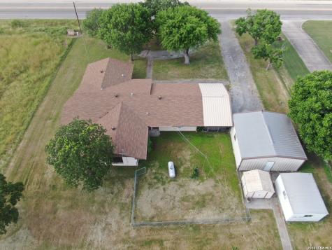 15651 Fm 463 Lytle TX 78052