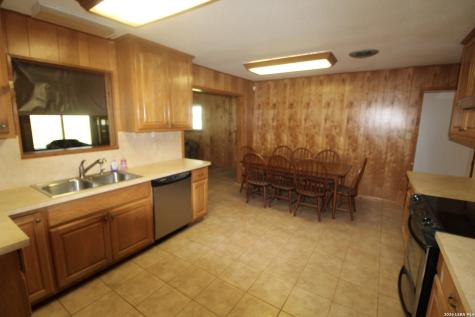 15651 Fm 463 Lytle TX 78052