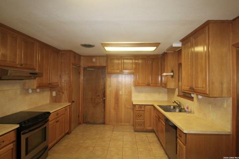 15651 Fm 463 Lytle TX 78052