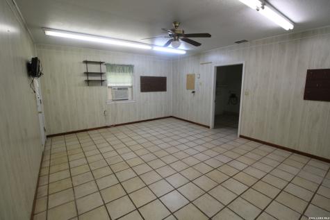 15651 Fm 463 Lytle TX 78052
