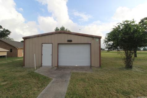 15651 Fm 463 Lytle TX 78052