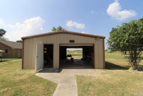 15651 Fm 463 Lytle TX 78052
