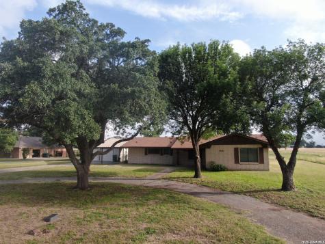 15651 Fm 463 Lytle TX 78052