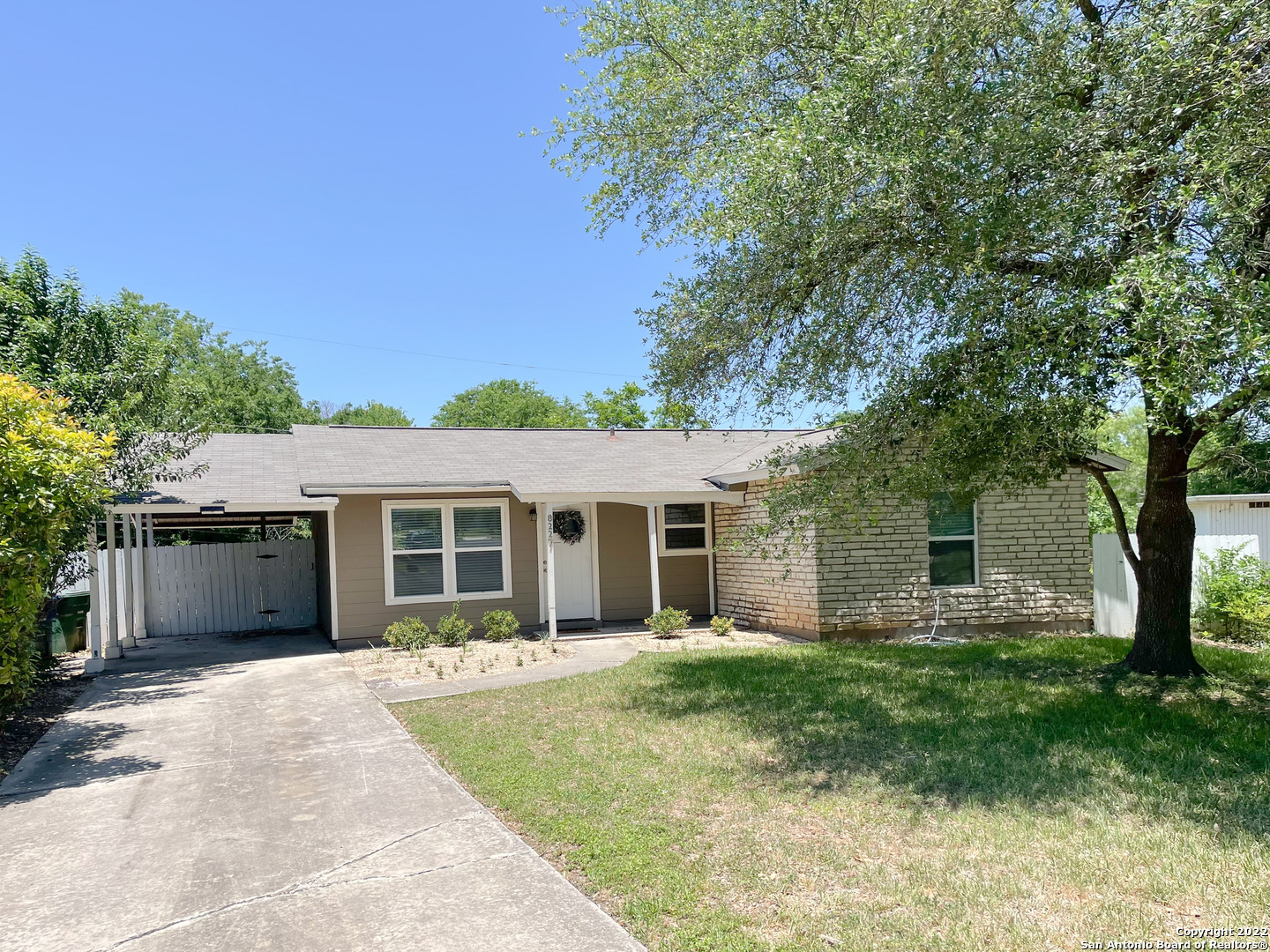 8227 Bentwood San Antonio TX 78230
