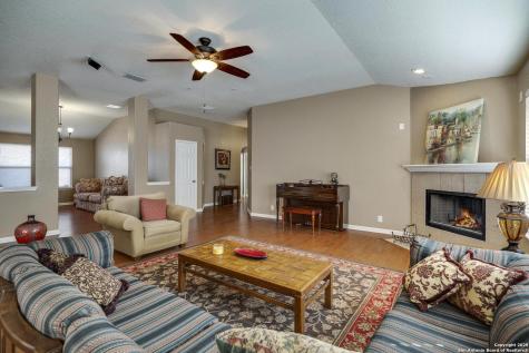 13719 Biltmore Lakes San Antonio TX 78233