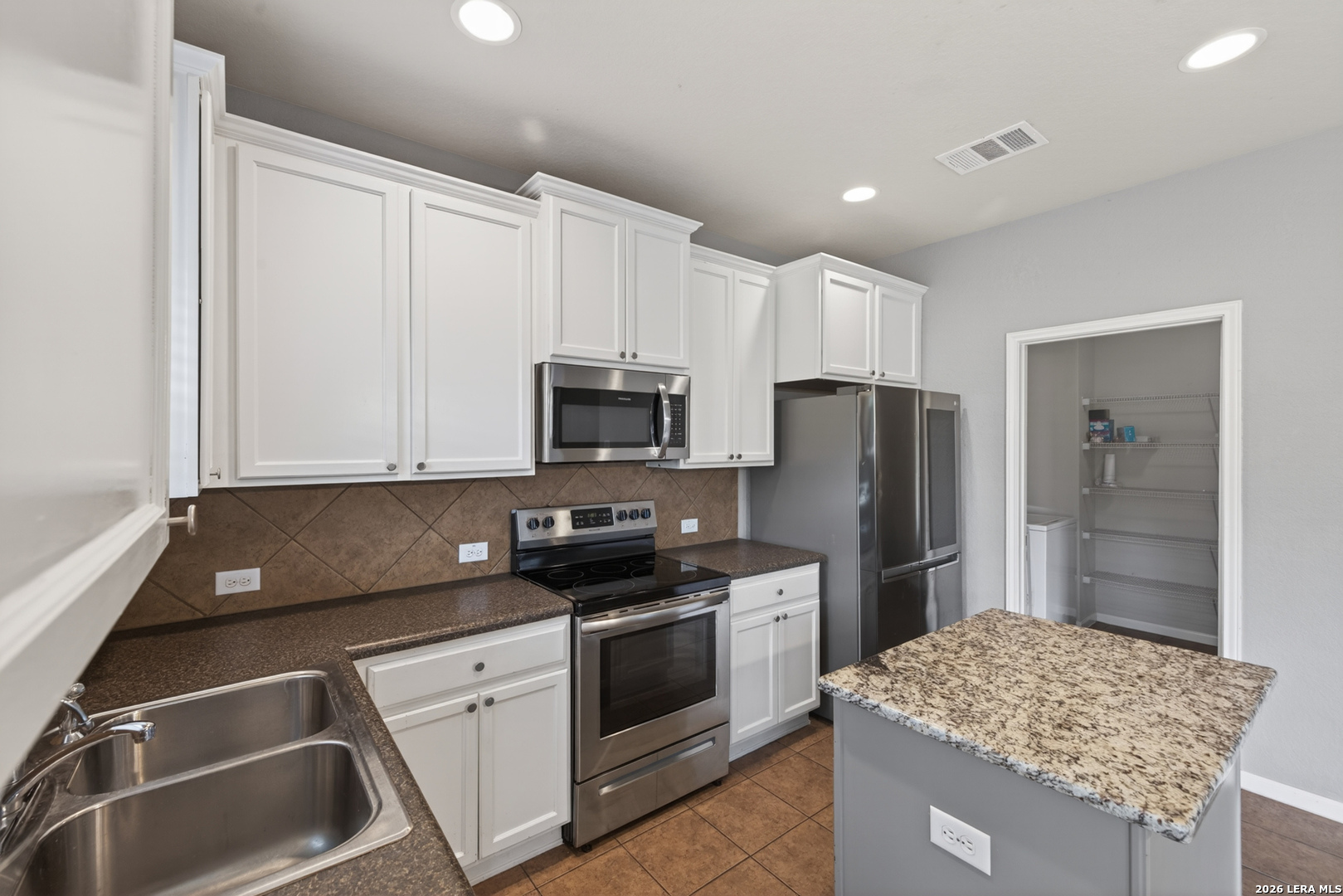 918 Lauren Street New Braunfels TX 78130