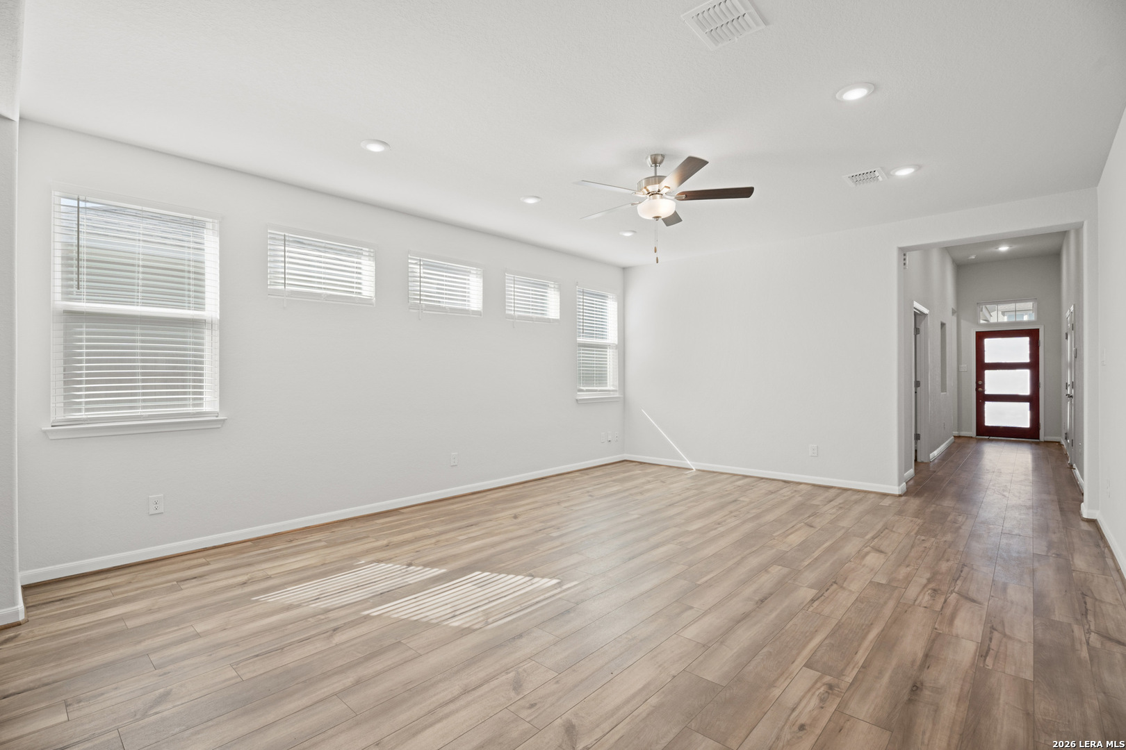 8336 Sunrise Glen Selma TX 78154