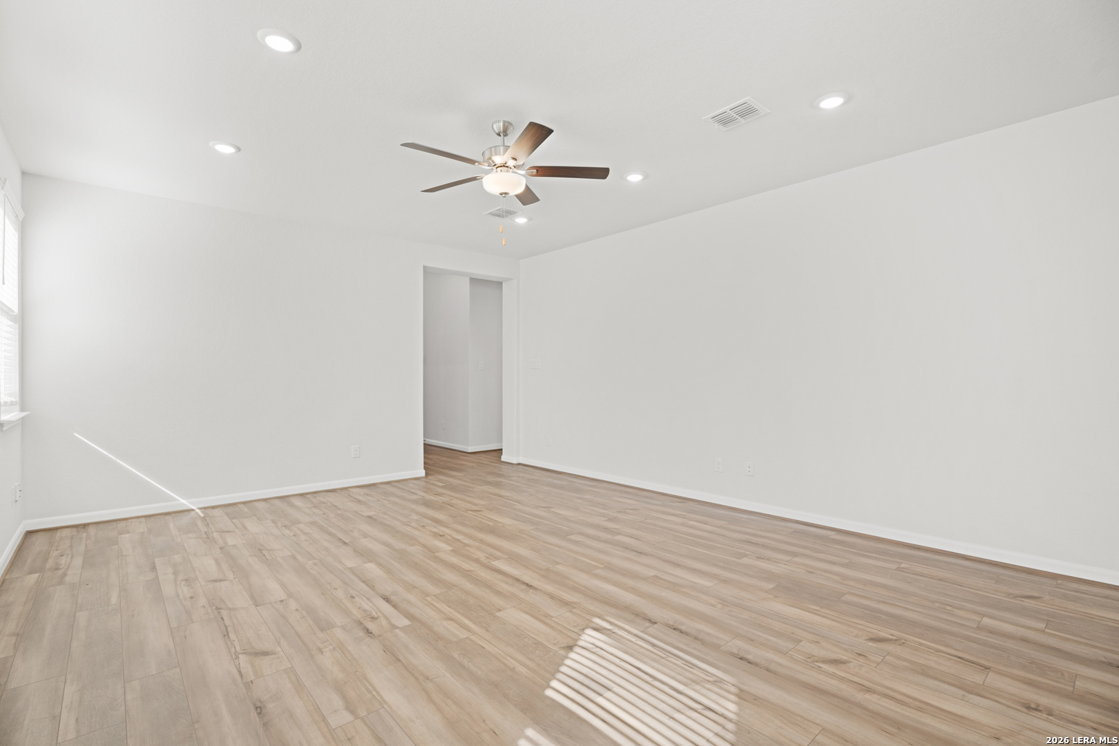 8336 Sunrise Glen Selma TX 78154