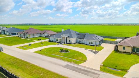 2234 Loxley Drive Corpus Christi TX 78415
