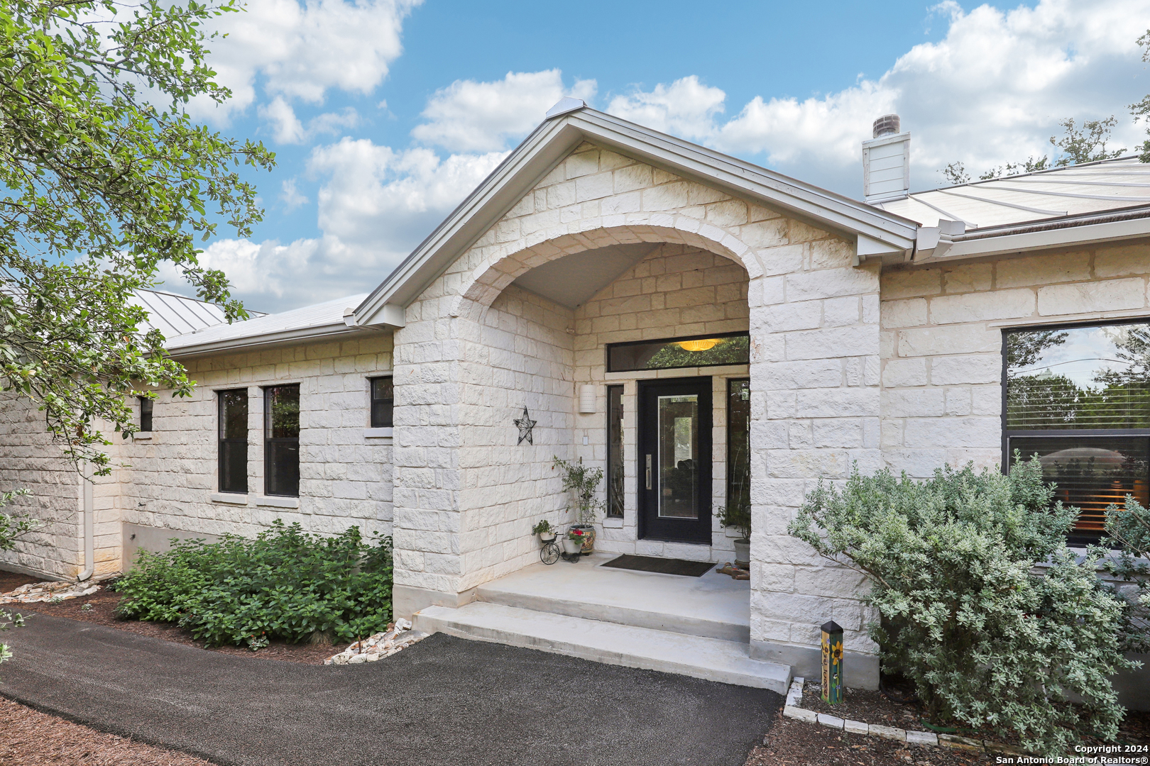 222 Oak Vista New Braunfels TX 78132