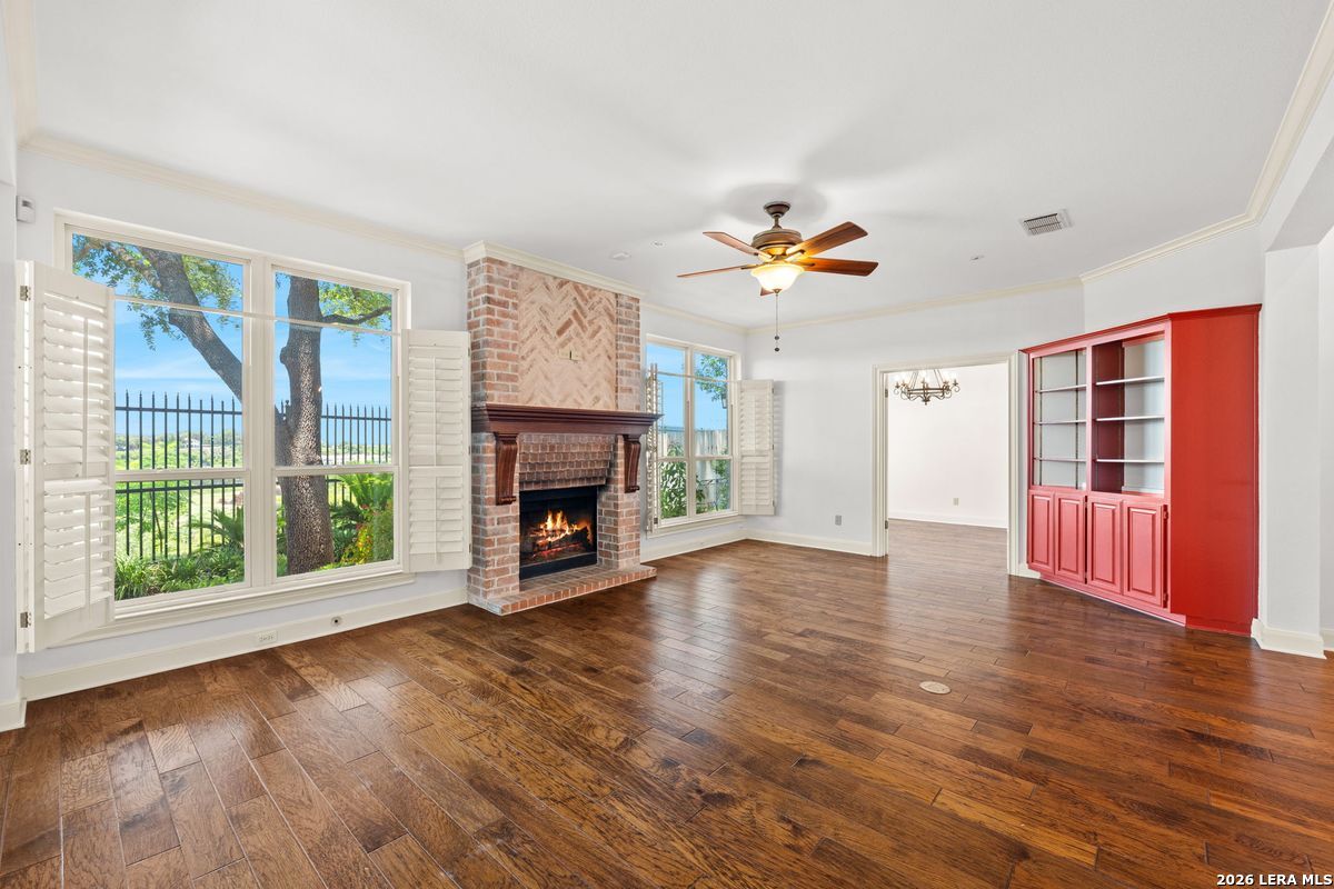 49 Longsford San Antonio TX 78209