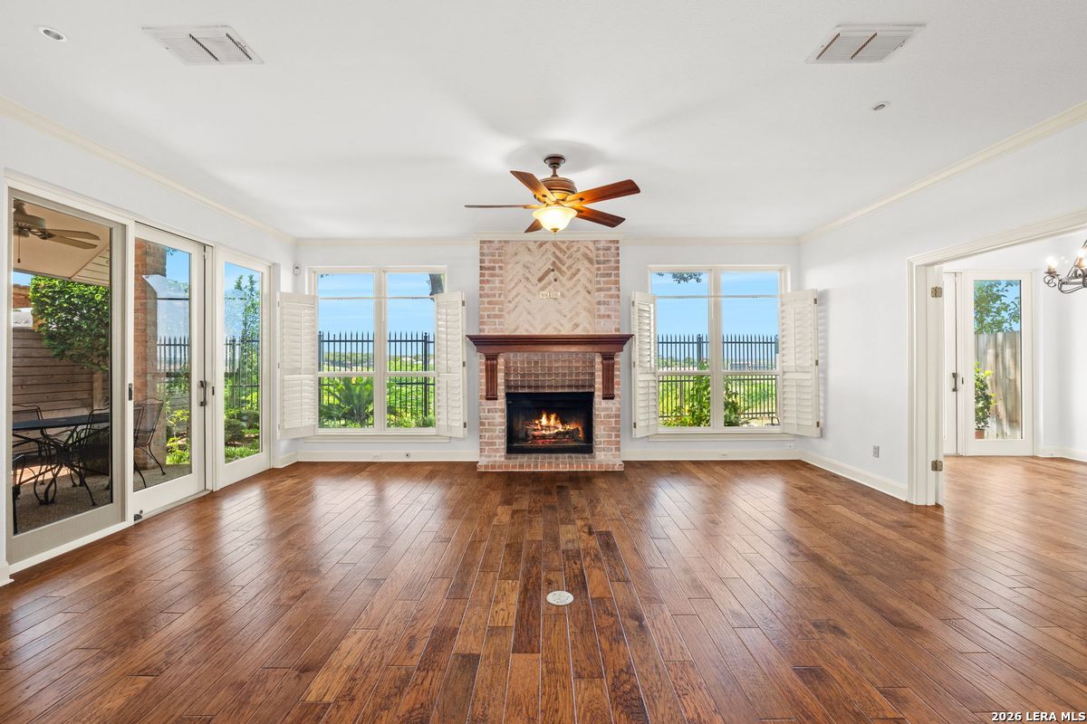 49 Longsford San Antonio TX 78209