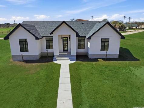 340 Spring Creek Bandera TX 78003
