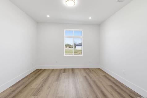 340 Spring Creek Bandera TX 78003