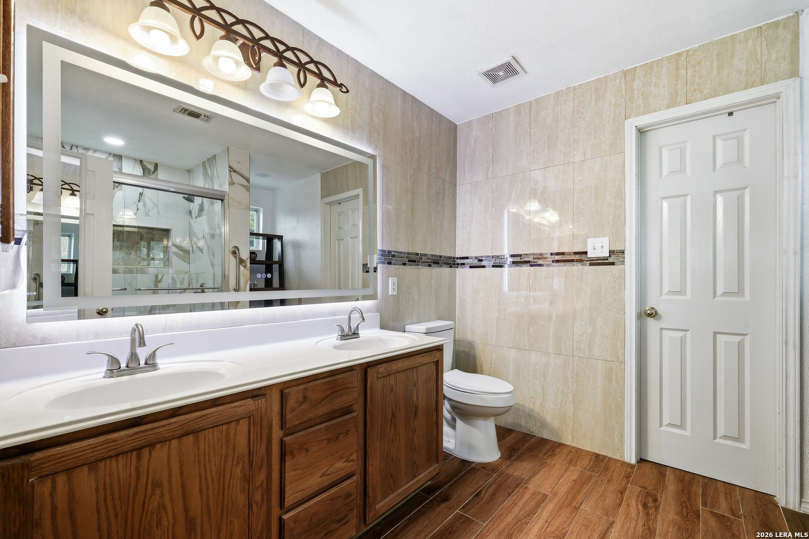 9942 Hunters Pond San Antonio TX 78224
