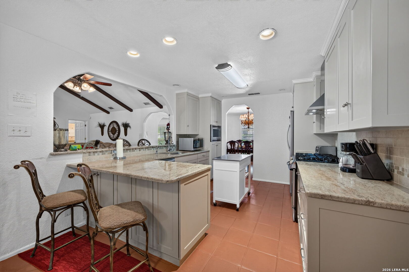8703 Golden Windcrest TX 78239
