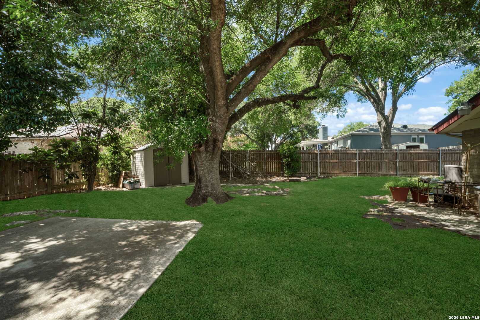 8703 Golden Windcrest TX 78239
