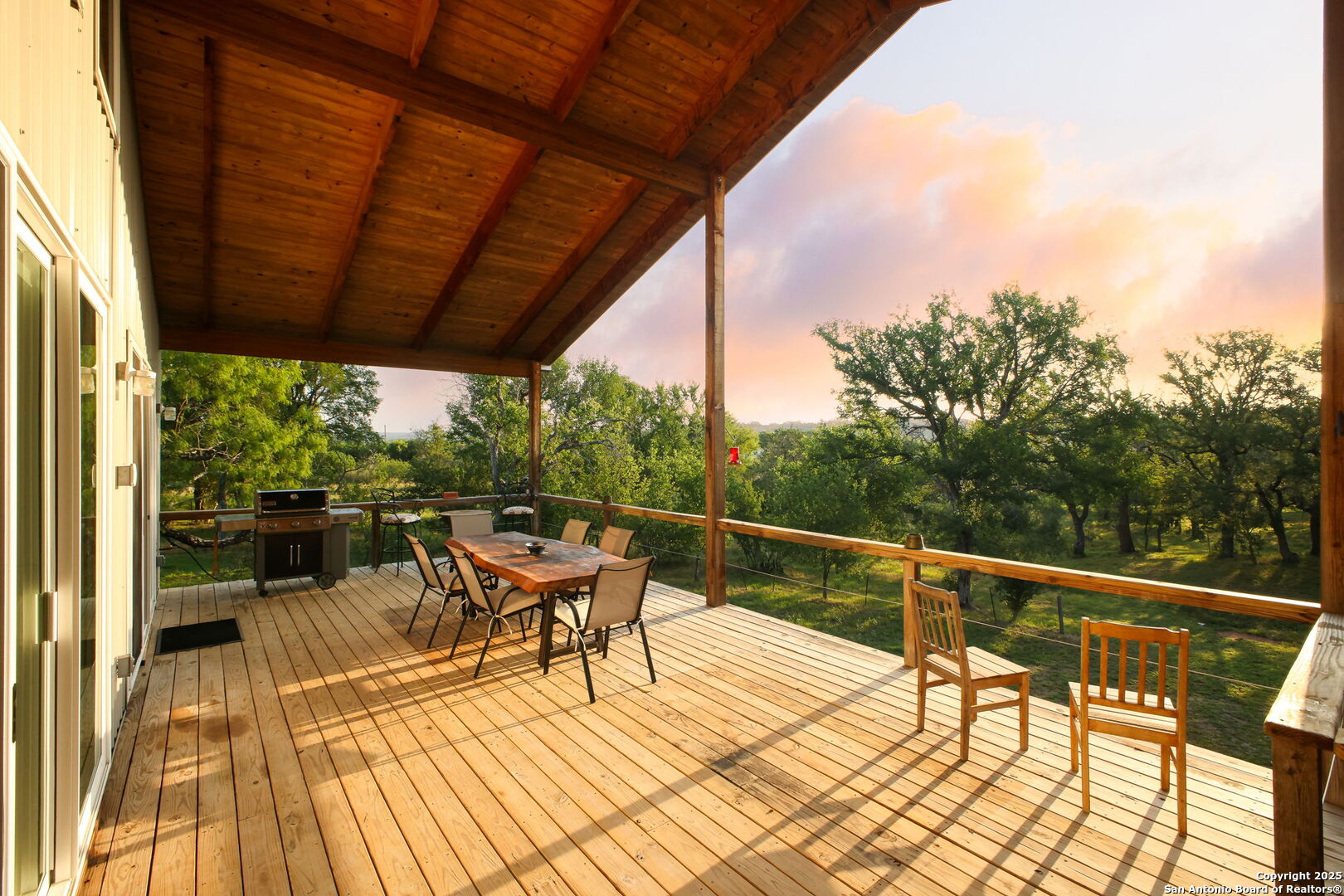 797 Glendale Road Spicewood TX 78669